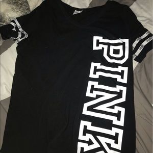 black & white short sleeve